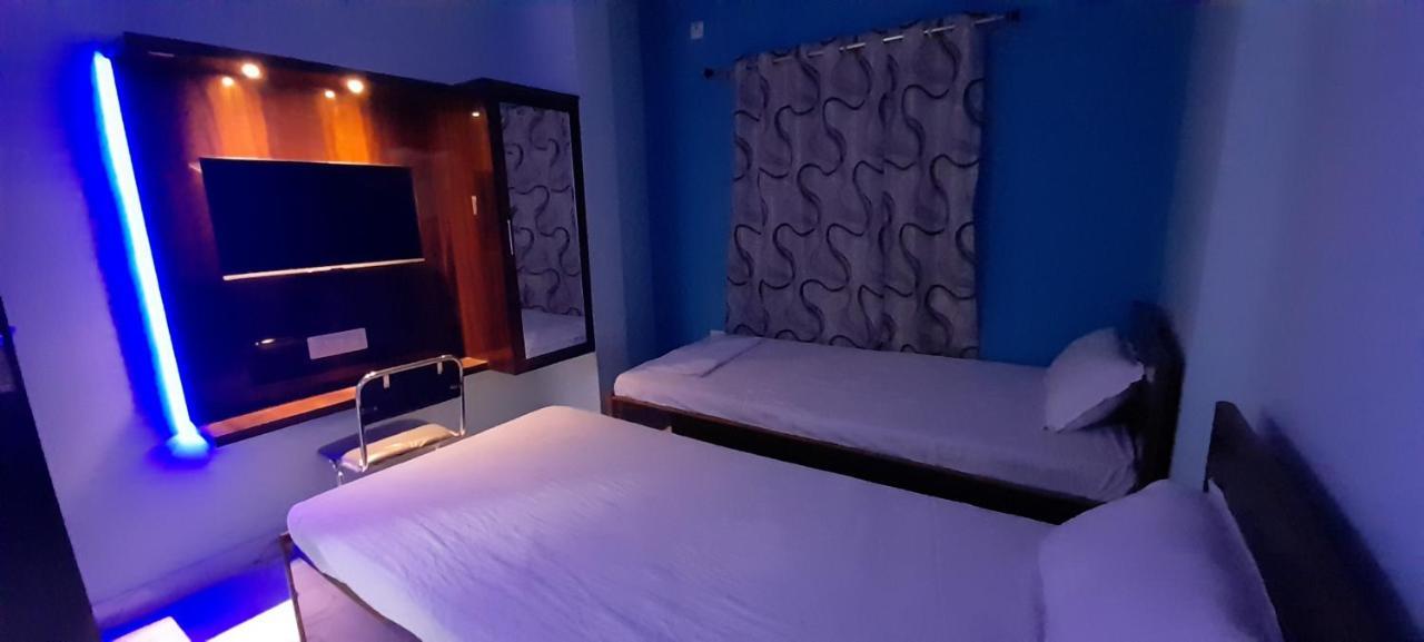 Garden Guest House Near Rene Tower Ruby General Hospital โกลกาตา ภายนอก รูปภาพ