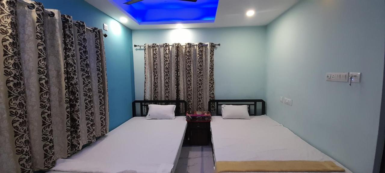 Garden Guest House Near Rene Tower Ruby General Hospital โกลกาตา ภายนอก รูปภาพ