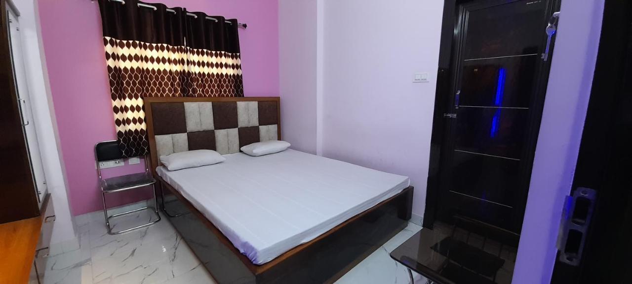 Garden Guest House Near Rene Tower Ruby General Hospital โกลกาตา ภายนอก รูปภาพ