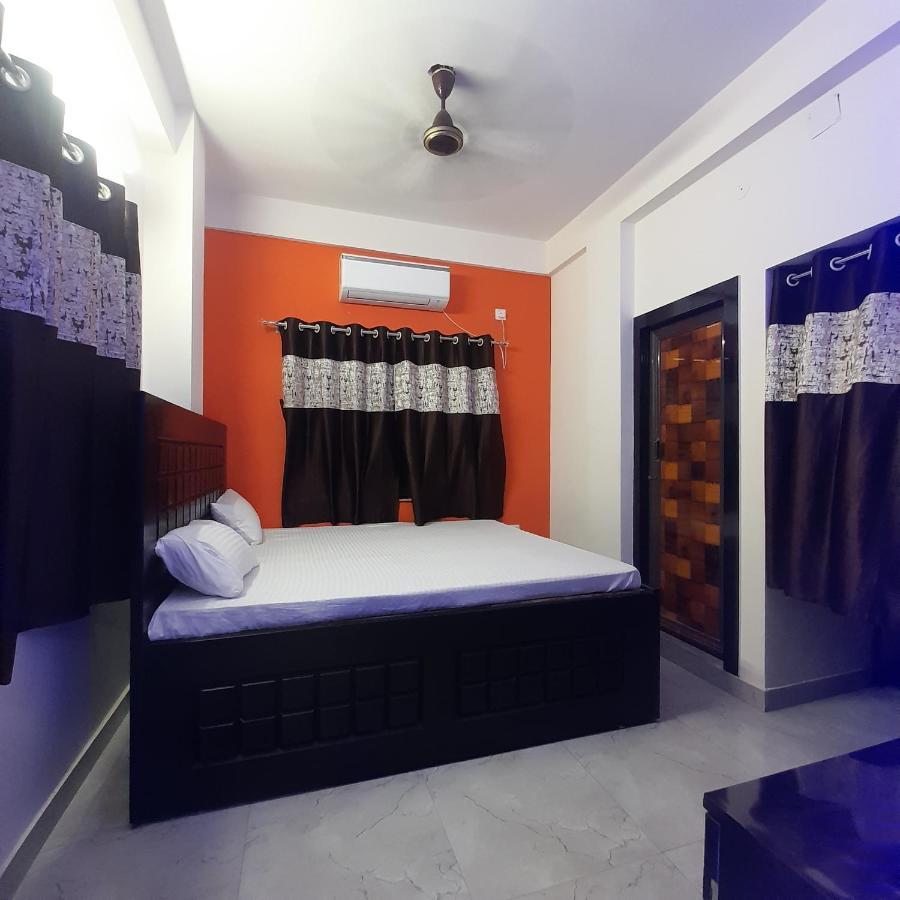 Garden Guest House Near Rene Tower Ruby General Hospital โกลกาตา ภายนอก รูปภาพ